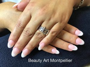 Ongles en gel Montpellier, French, Vernis semi-permanent, baby-boomer, beauté des pieds